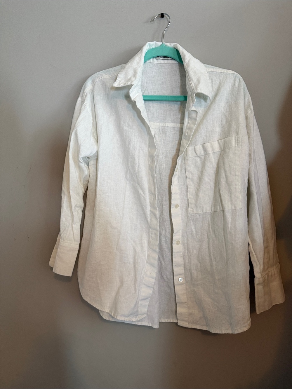 Abercrombie & Fitch White Button-Down Shirt